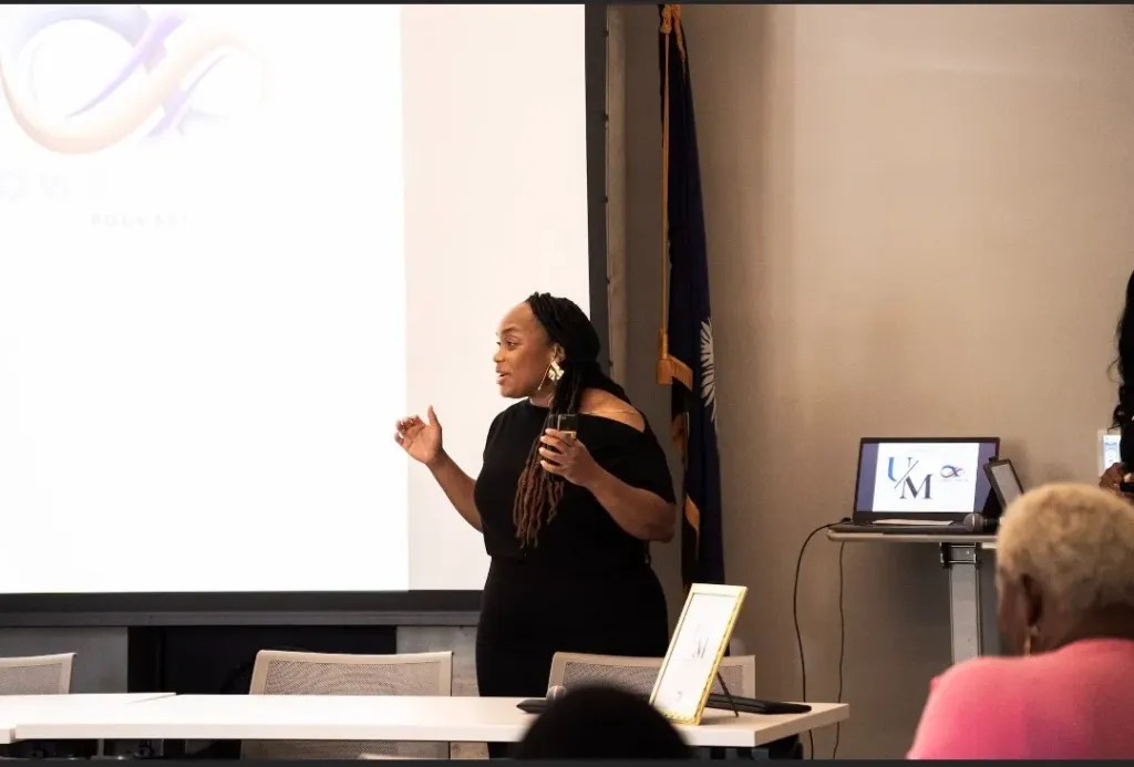 LaShana Wilder lecturing