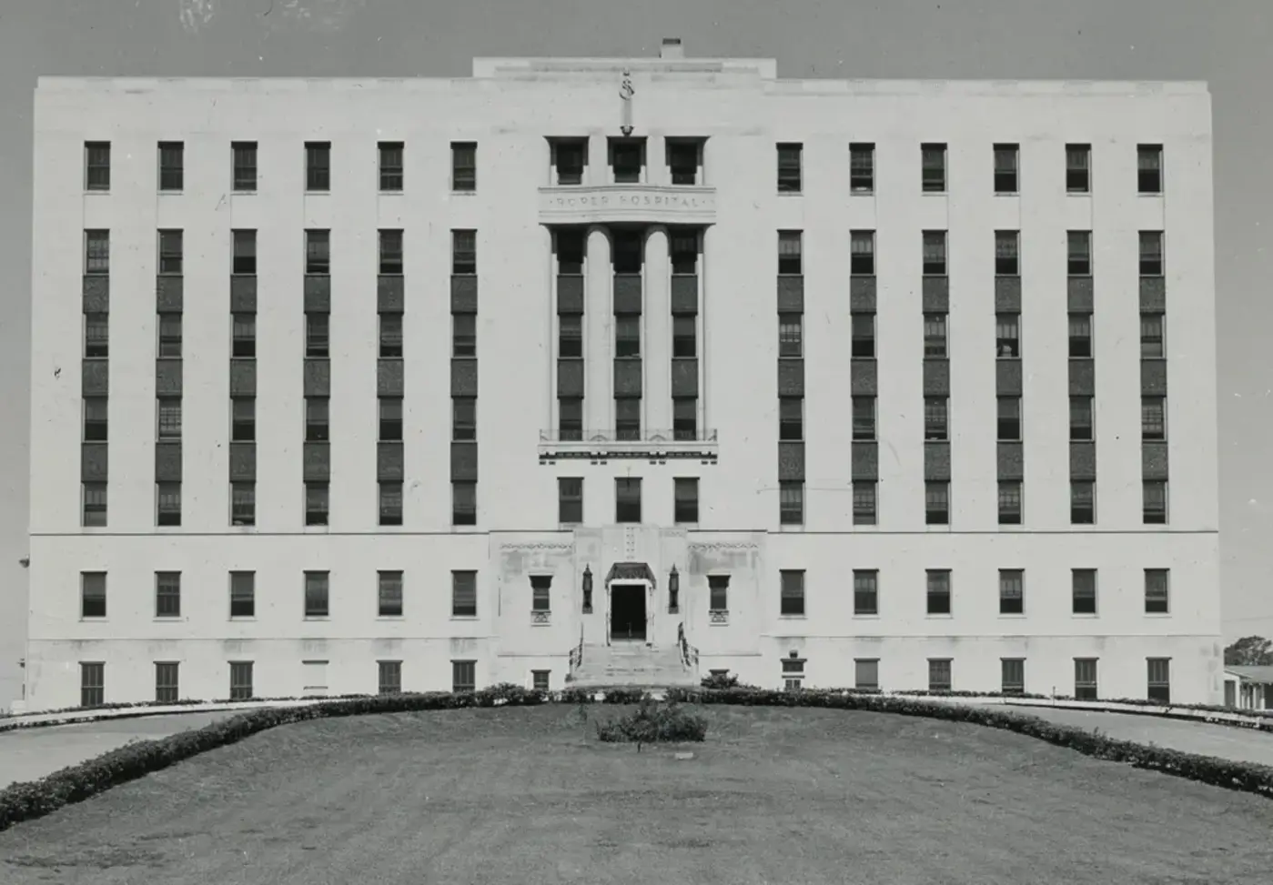 Roper Hospital, 1946