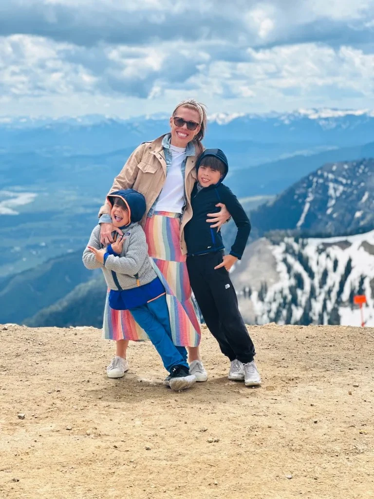 Kelly Guerrero with her kids