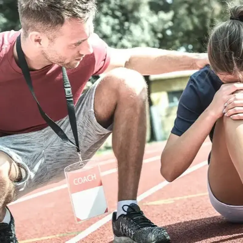 Student runner knee injury