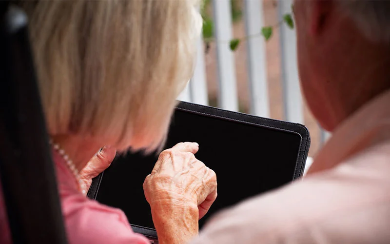 270_RoperActiveSenior