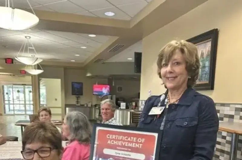 Zyne with award