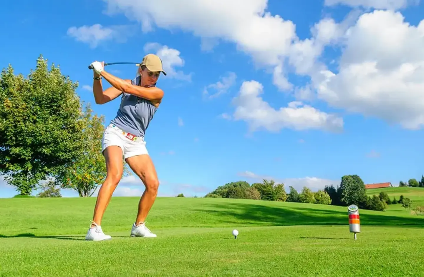 woman golfer
