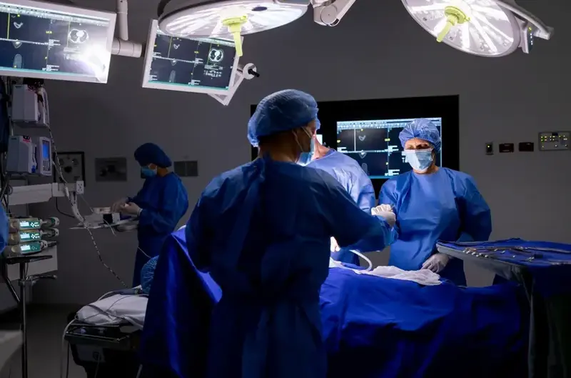 Complex spine surgery - Dr. Porto