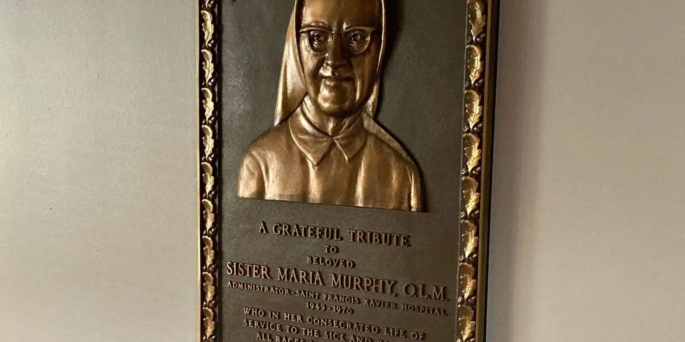 Plaque